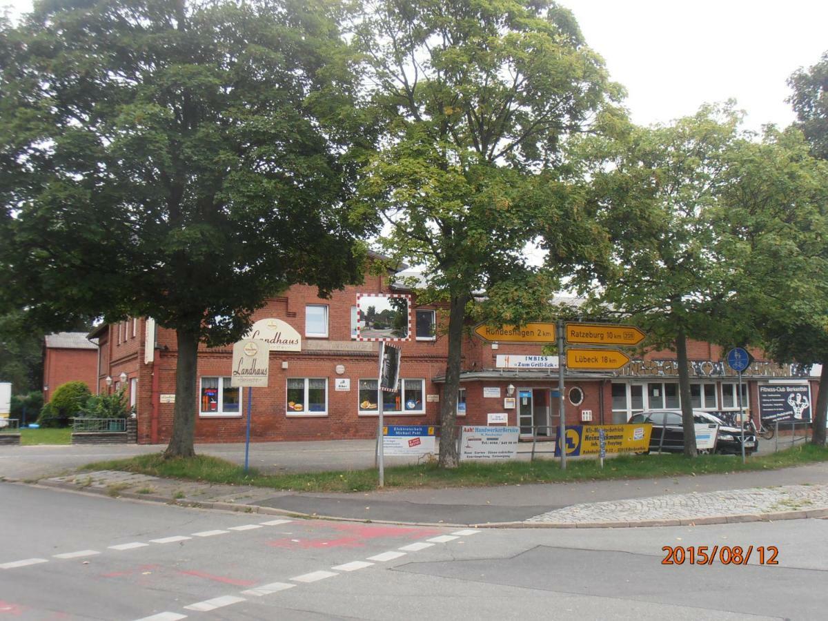 Landhaus Berkenthin Hotel Exterior photo